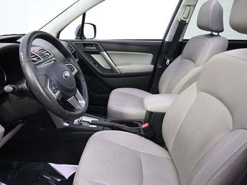 Used 2018 Subaru Forester 2.5i Limited AWD/4WD image 10