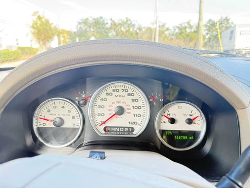 Used 2006 Ford F150 XLT image 13