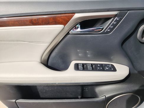 Used 2017 Lexus RX 350 FWD w/ Premium Package image 31