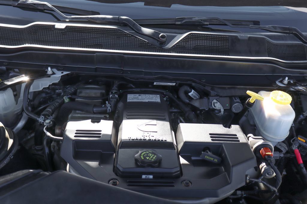 Used 2021 RAM 5500 Tradesman RWD image 15