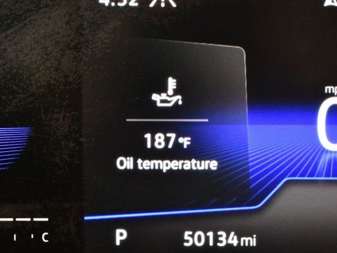 Used 2022 Volkswagen Tiguan SE R-Line image 51