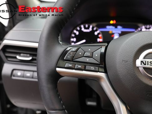 Used 2019 Nissan Altima 2.5 SV FWD image 15