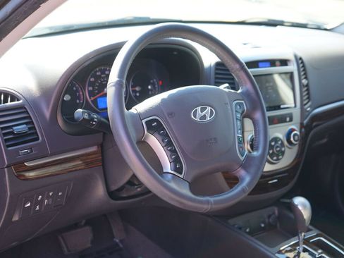Used 2012 Hyundai Santa Fe SE AWD/4WD image 12