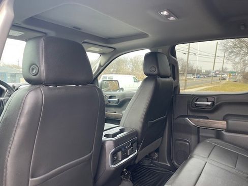 Used 2020 Chevrolet Silverado 1500 LTZ w/ LTZ Premium Package AWD/4WD image 18
