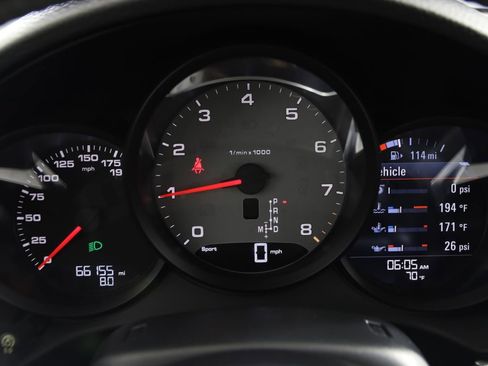Used 2017 Porsche 718 Boxster S RWD image 23
