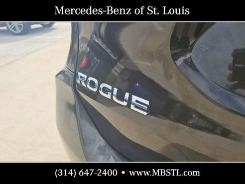 Used 2017 Nissan Rogue SL w/ SL Premium Package AWD/4WD image 7
