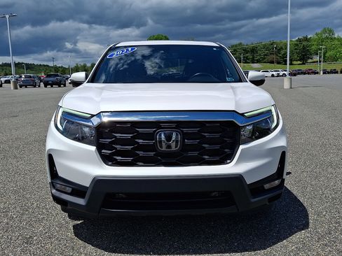 Used 2023 Honda Passport EX-L image 2