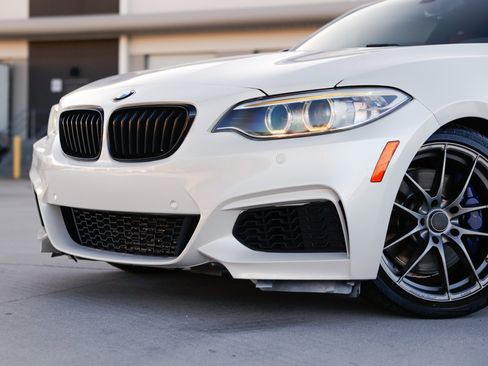 Used 2015 BMW M235i Coupe image 30