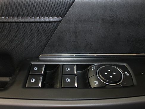 Certified 2025 Ford F150 XLT w/ Equipment Group 301A Standard image 19