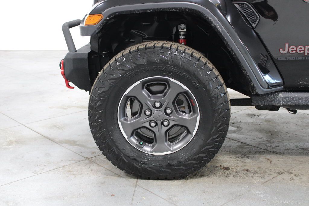 Used 2021 Jeep Gladiator Rubicon w/ Trailer Tow Package AWD/4WD image 18