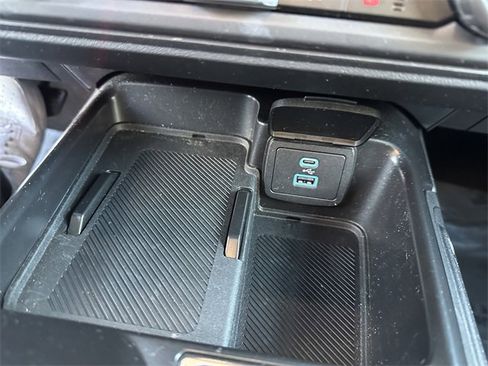 Certified 2025 Ford Bronco Outer Banks image 24