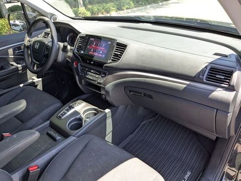 Certified 2023 Honda Ridgeline Sport image 38