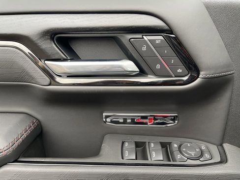 New 2026 GMC Sierra 1500 AT4X AWD/4WD image 24