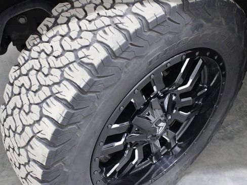 Used 2024 GMC Sierra 2500 Denali w/ Denali Reserve Package image 45