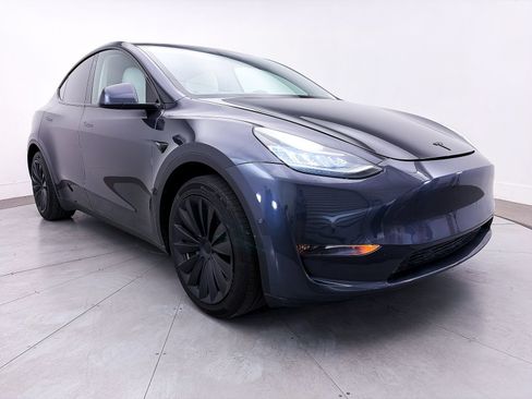 Used 2020 Tesla Model Y Long Range AWD/4WD image 10
