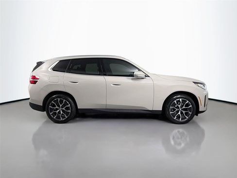 New 2026 BMW X3 xDrive30 w/ Premium Package AWD/4WD image 4