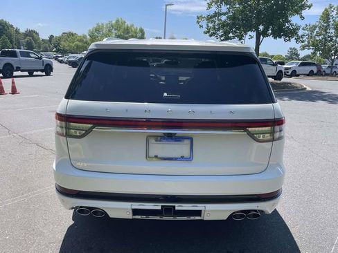 Used 2022 Lincoln Aviator Grand Touring w/ Equipment Group 301A AWD/4WD image 26