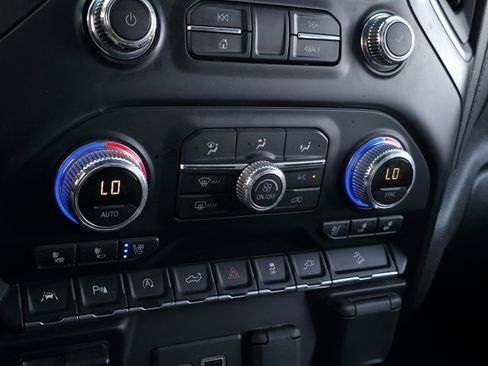 Used 2021 GMC Sierra 1500 AT4 w/ AT4 Premium Package image 19