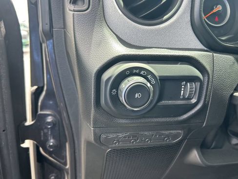 Used 2024 Jeep Wrangler Unlimited Sport AWD/4WD image 35