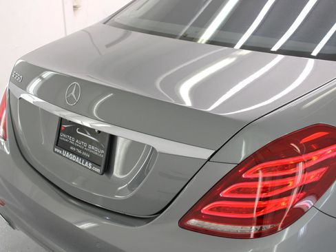 Used 2015 Mercedes-Benz S 550 Sedan image 19
