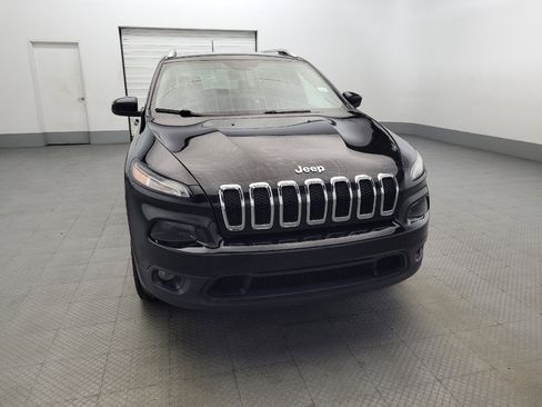 Used 2016 Jeep Cherokee Latitude image 14