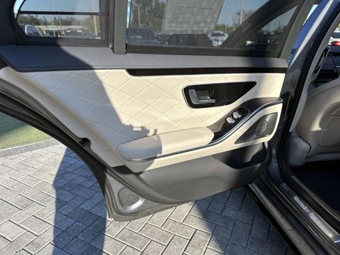 Certified 2022 Mercedes-Benz S 580 4MATIC Sedan image 11