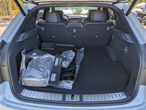 New 2026 Genesis GV80 3.5T e-SC image 13