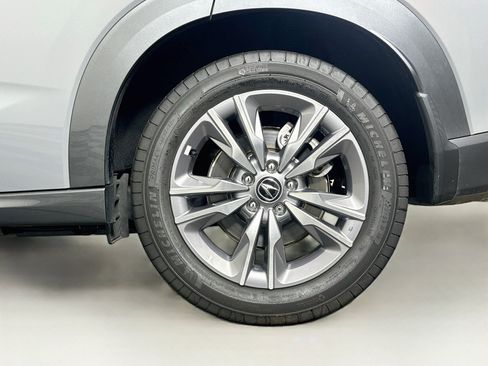 Used 2025 Acura ADX FWD image 11
