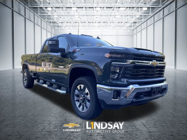 Certified 2025 Chevrolet Silverado 3500 LT w/ All Star Edition AWD/4WD image 2