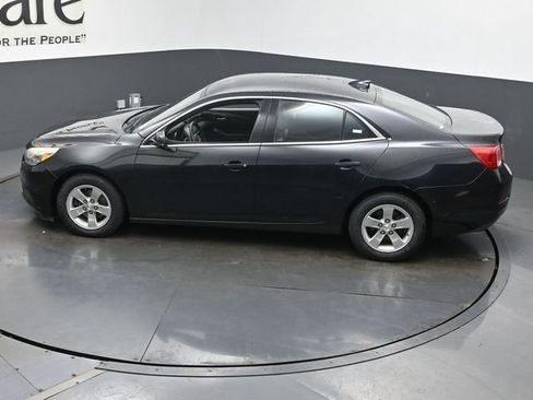 Used 2015 Chevrolet Malibu LT FWD image 37