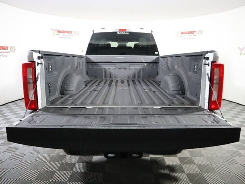 Used 2024 Ford F350 XLT image 12
