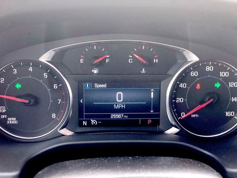 Used 2023 GMC Acadia SLE w/ Driver Convenience Package image 18