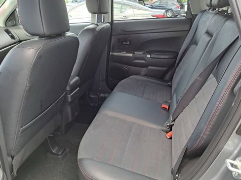 Used 2025 Mitsubishi Outlander Sport SE AWD/4WD image 14