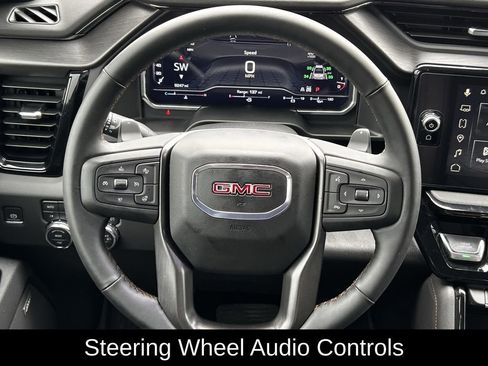 Used 2025 GMC Sierra 1500 AT4 w/ AT4 Premium Package image 10