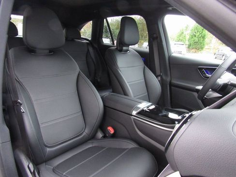 New 2026 Mercedes-Benz GLC 300 4MATIC image 19