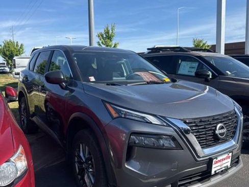 Used 2023 Nissan Rogue S AWD/4WD image 1