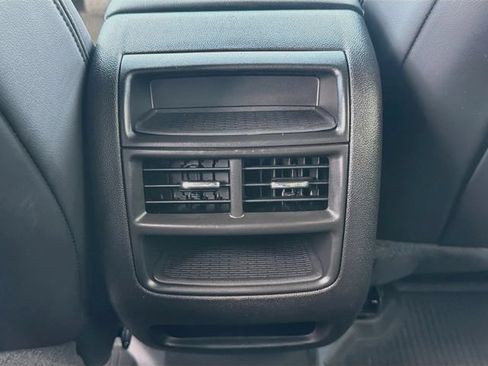 Used 2023 Cadillac XT5 Premium Luxury w/ LPO, Floor Liner Package AWD/4WD image 27