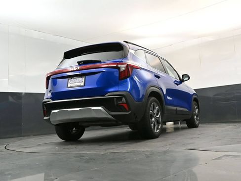 Certified 2024 Kia Seltos S FWD image 23