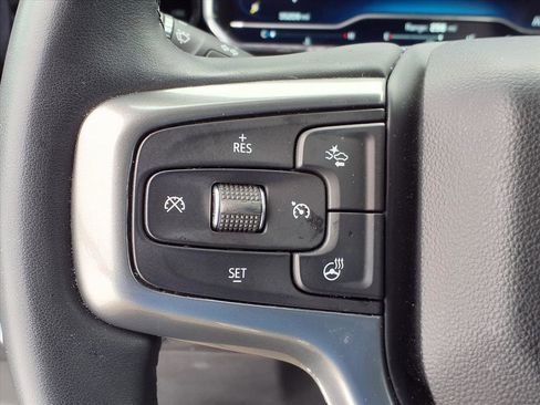 Used 2023 Chevrolet Silverado 1500 LT image 11