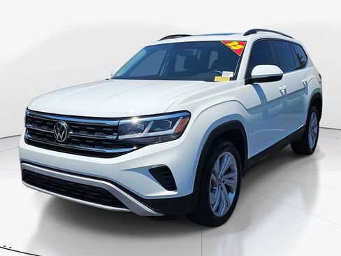 Used 2023 Volkswagen Atlas SE w/ Panoramic Sunroof Package FWD image 7