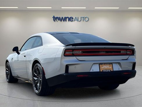 Used 2024 Dodge Charger R/T Scat Pack w/ Plus Group image 3