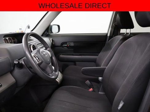 Used 2009 Scion xB FWD image 11