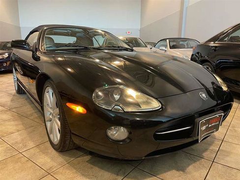 Used 2006 Jaguar XK8 Convertible RWD image 46