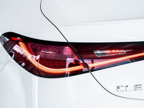 Used 2024 Mercedes-Benz CLE 300 4MATIC Coupe image 24