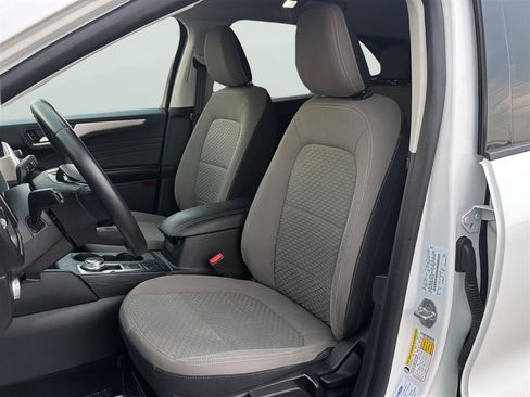 Used 2021 Ford Escape SE w/ Cold Weather Package AWD/4WD image 13