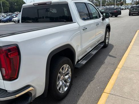 Used 2020 GMC Sierra 1500 SLT w/ SLT Premium Package RWD image 2