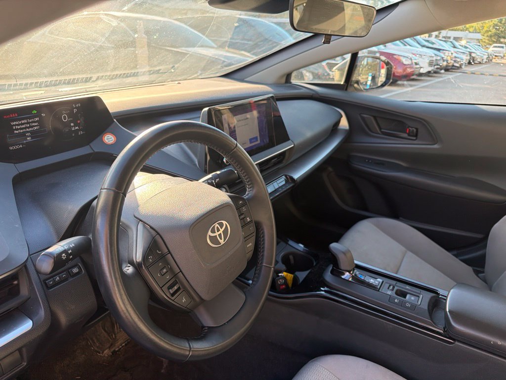 Used 2023 Toyota Prius LE FWD image 12