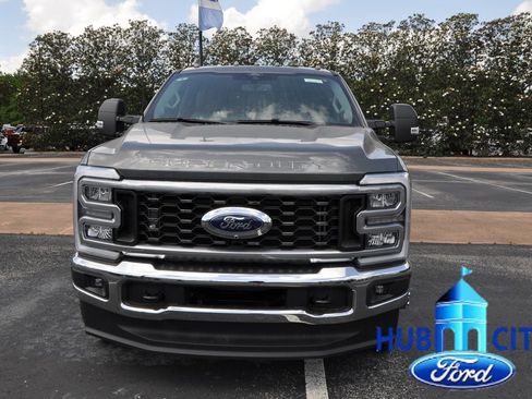 New 2026 Ford F350 XLT AWD/4WD image 8