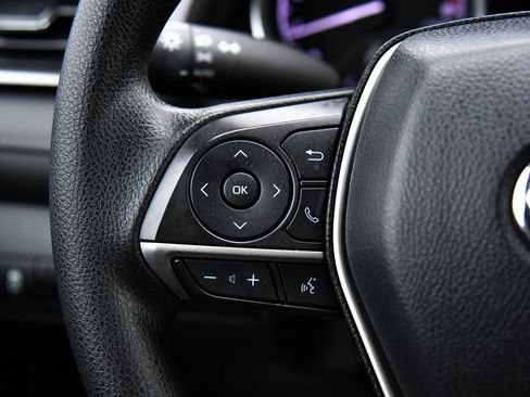 Used 2024 Toyota Camry LE image 29