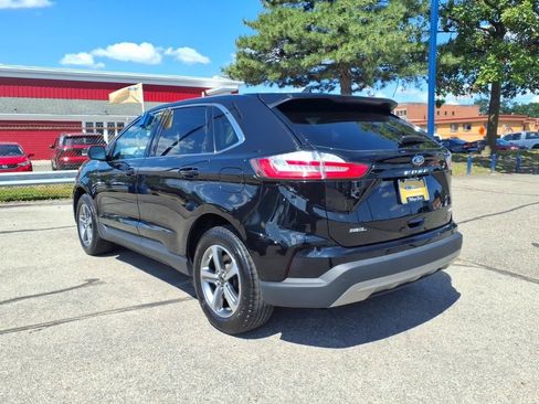 Certified 2024 Ford Edge SEL w/ Convenience Package AWD/4WD image 8